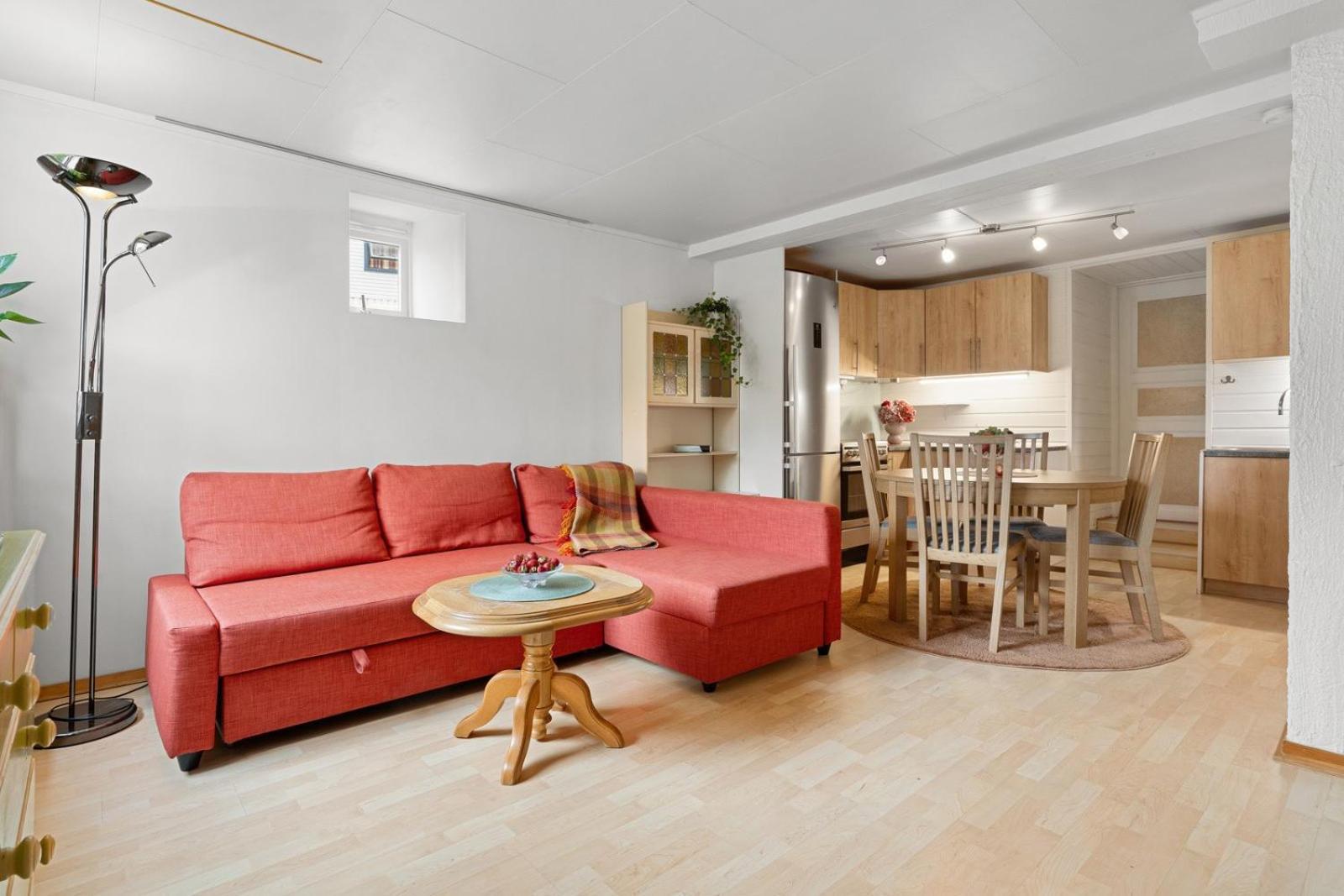 Room In Cozy Apartment 7 Min Walk From The City Center Tromsø Dış mekan fotoğraf